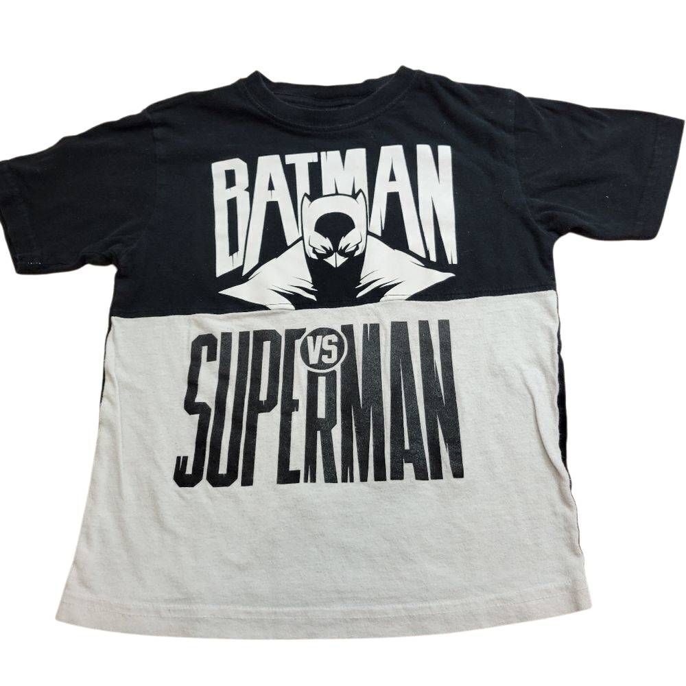 Superman vs Batman shirt S